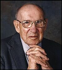 Peter Ferdinand Drucker Biography